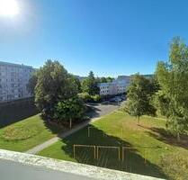 Helle 3-Zimmer-Wohnung mit Balkon in Plauen