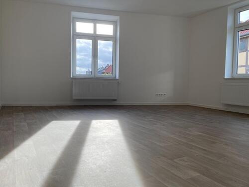 Foto - 2 Zimmer + Küche, Bad, Flur, 59 qm Wohnung