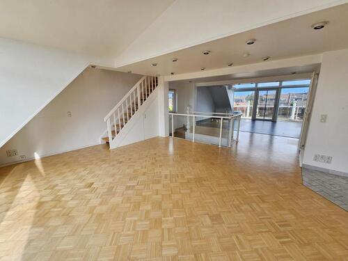 Foto - Außergewöhnliche Maisonette (115m²) in D-Eller - Küchenübernahme