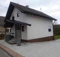 Einfamilienhaus mit großem Grundstück in Fürthen - Etzbach