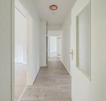 3 Zimmer - frisch renoviert - TOP Lage - Hagen-Eilpe