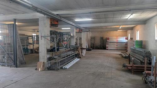 Foto - Lagerhalle ebenerdig - 1.015,00&nbsp;EUR Kaltmiete, ca.&nbsp; 3,50&nbsp;m&sup2;