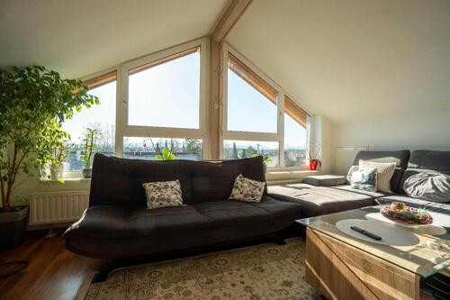 Foto - 3 Zimmer Dachgeschosswohnung - 279.000,00&nbsp;EUR Kaufpreis, ca.&nbsp; 95,00&nbsp;m&sup2;