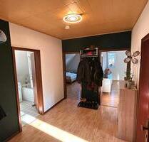 2-Zimmer DG Wohnung, KBD, 390 KM+NK in Plettenberg-Holthausen