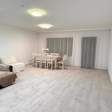 Foto - Attraktive Erdgeschosswohnung mit Garten