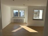 Foto - helle, moderne 1,5-Zimmer-Wohnung mit Balkon ab sofort frei