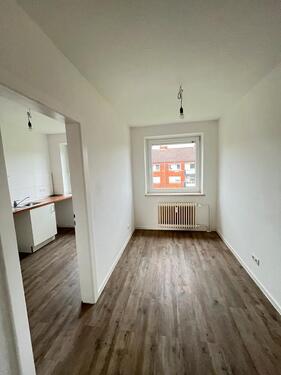 Foto - 4-Zimmer-Wohnung frei! - 679,00 EUR Kaltmiete,