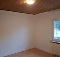 Schöne renovierte Wohnung - 670,00&nbsp;EUR Kaltmiete, ca.&nbsp; 58,00&nbsp;m&sup2; in Solingen (PLZ: 42697) Ohligs