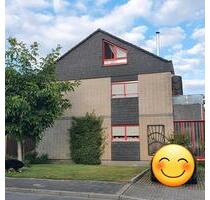 klimatisierte Dachgeschoss-Wohnung, in 59075 - Hamm Bockum