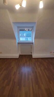 Foto - 3 Zimmer Dachgeschoßwohnung zur Miete in Singen (Hohentwiel)