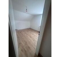 1zimmer Wohnung WG - 600,00&nbsp;EUR Kaltmiete, ca.&nbsp; 80,00&nbsp;m&sup2; in Berlin (PLZ: 13051) Lichtenberg