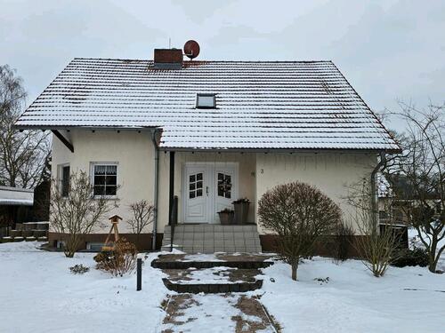 Foto - Haus zur Miete - 1.300,00&nbsp;EUR Kaltmiete, ca.&nbsp; 138,00&nbsp;m&sup2;