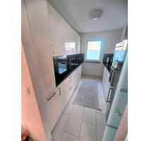 4-Zimmer-Wohnung mit Balkon unf Garage - Nürnberg Gibitzenhof