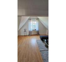 2 Zimmer Dachgeschosswohnung - Zentral in Rheydt - Mönchengladbach Nord