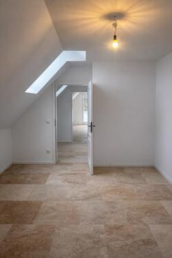 Foto - Saniert • Balkon • Stellplatz • Sofort frei 