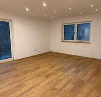 90 qm Neubauwohnung, Erstbezug mit Balkon + ggf. Garten - Tiefenbach