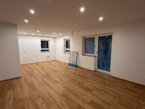 Foto - Etagenwohnung zur Miete in Tiefenbach