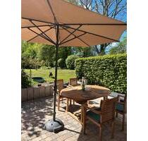 Stilvolle Maisonette-Wohnung mit Terrasse & Balkon in Rellingen