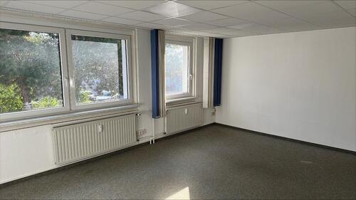 Foto - Büro 25,24 m² mieten in Berlin Köpenick - Tram Betonwerk