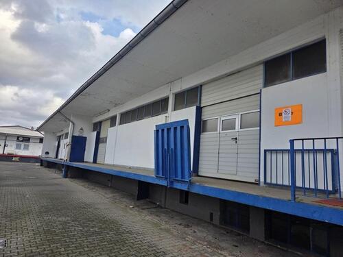 Foto - Halle, Lager, Produktion - 1.095,00 EUR Kaltmiete, ca.  95,00 m²