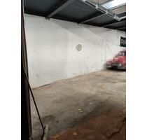 Hallen-Stellplatz zur Wintermiete für Auto oder Motorrad - Mönchengladbach Süd