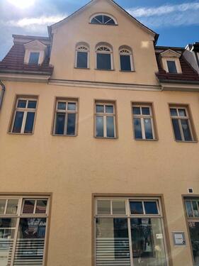 Foto - 3-ZKB mit Loggia und PKW-Stellplatz