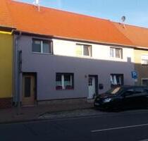 Haus in Schloßvippach - 159.000,00&nbsp;EUR Kaufpreis, ca.&nbsp; 140,00&nbsp;m&sup2; in Großrudestedt (PLZ: 99195)