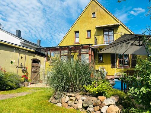 Foto - Charmantes Einfamilienhaus mit viel Platz und Potenzial