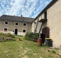 Wohnhaus mit angrenzenden Scheune - Löbau