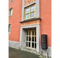 Helle 1-Raum-Wohnung mit ca. 35 m² in frisch renoviertem Zustand - Oelsnitz (Vogtland)