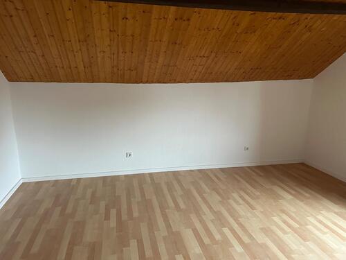 Foto - 2 Zimmer Dachgeschoßwohnung zur Miete in Saarbrücken