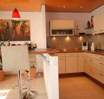 Edle 2 Zimmer Wohnung mit Balkon in Ludwigshafen - Ludwigshafen am Rhein Ludwigshafen-Hemshof