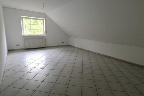 Foto - 3 Zimmer Dachgeschoßwohnung zur Miete in Westerstede