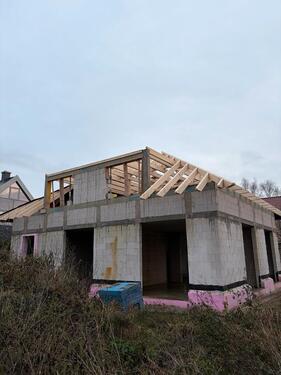 Foto - Bungalow im Rohbauzustand - 250.000,00&nbsp;EUR Kaufpreis, ca.&nbsp; 160,00&nbsp;m&sup2;