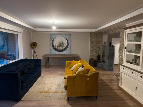 Foto - 4 Zimmer, Küche, Bad Einbauküche, Badmöbel, Kamin, Garten