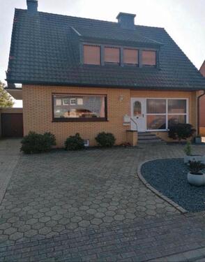 Foto - Freistehendes Einfamilienhaus in ländlicher Umgebung