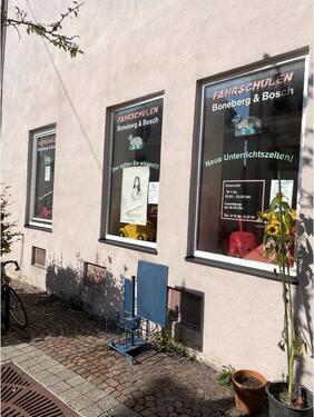 Foto - Lichtdurchfluteter Gewerberaum mitten in Isnyer Altstadt