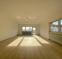 Renovierte 4-Zimmer-Wohnung mit XXL Dachterrasse - Eggenstein-Leopoldshafen