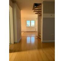 Exklusive 5 Zimmer Wohnung mit eigenem Garten in Sackgassenlage - Witten Heven