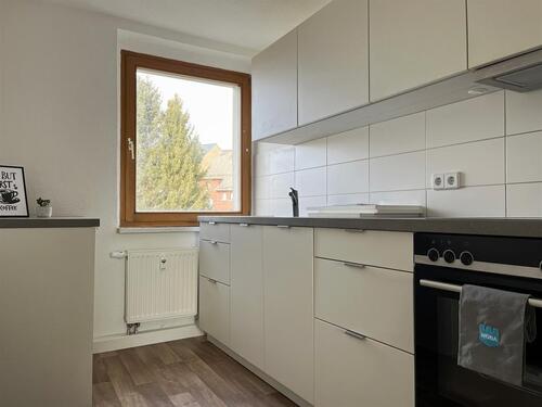 Foto - Hier beginnt Ihr neues Kapite! 3-Raum Wohnung mit Einbauküche