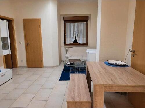 Foto - WG Zimmer zu vermieten - 350,00&nbsp;EUR Kaltmiete, ca.&nbsp; 18,00&nbsp;m&sup2;