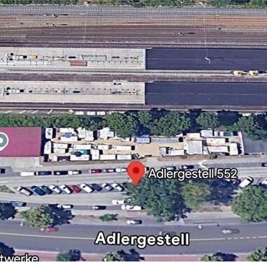 Foto - Parkplatz Stellplatz Autoplatz Lager