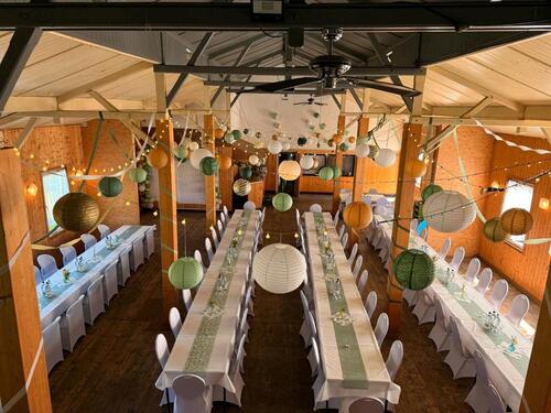 Foto - Partyraum für Familienfeiern, Hochzeiten oder ähnlichem