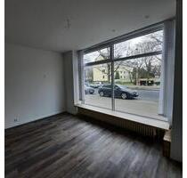 Mittelfeld: Cafe Eisdiele Restaurant - Hannover Döhren-Wülfel