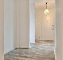 Gemütliche Dachgeschosswohnung mit Stellplatz in Heide zu vermieten