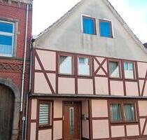 Wohn- und Geschäftshaus im alten Ortskern von Adelebsen
