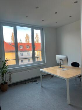 Foto - Büros (insg. 25m²) zur Untermiete in modernem Bürokomplex - All-in-Miete