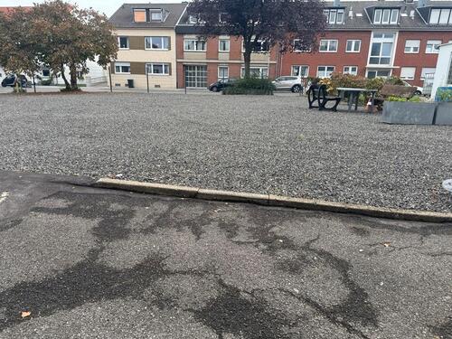 Foto - Wohnwagen oder Anhänger Stellplatz mitten in Alsdorf