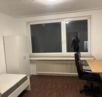 WG Zimmer in Aachen Frankenberg voll Möbliert