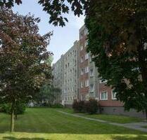 Auf gute Nachbarschaft: 2-Zimmer-Wohnung (WBS) - Dresden Cotta